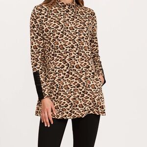 Tyler Boe Brushed Leopard Chrissy Tunic Top Size L